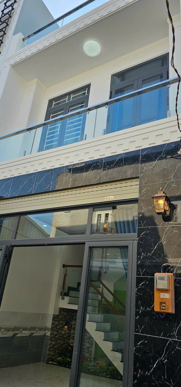 THI CÔNG NHÀ PHỐ HIỆN ĐẠI ĐẸP TẠI HÓC MÔN TP.HCM | CÔNG TY XÂY DỰNG THUẬN NHÂN